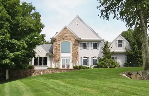 71 Arborview Carmel NY 10512