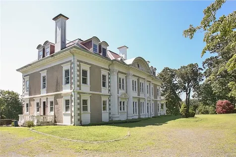 118 Tower Hill Road W Tuxedo Park NY 10987