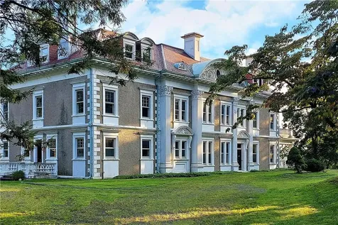 118 Tower Hill Road W Tuxedo Park NY 10987