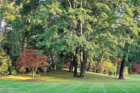 118 Tower Hill Road W Tuxedo Park NY 10987