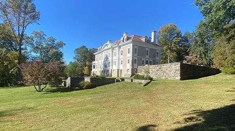 118 Tower Hill Road W Tuxedo Park NY 10987