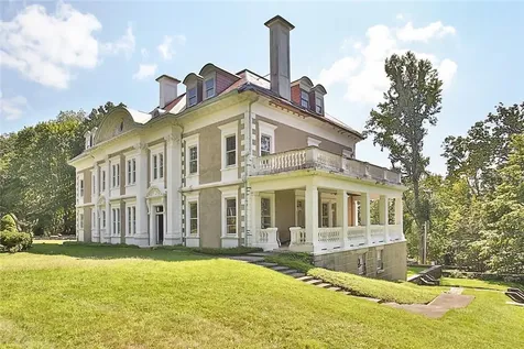 118 Tower Hill Road W Tuxedo Park NY 10987