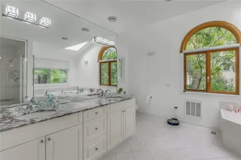 2 Willowbrook Road White Plains NY 10605