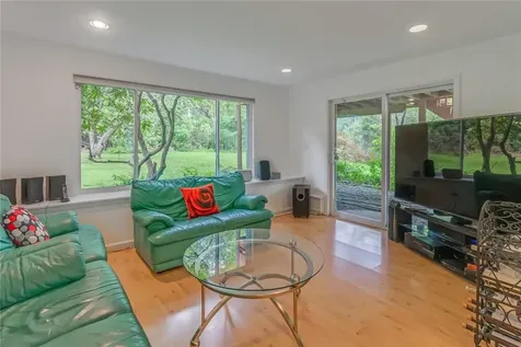 2 Willowbrook Road White Plains NY 10605
