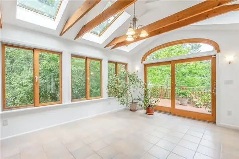 2 Willowbrook Road White Plains NY 10605