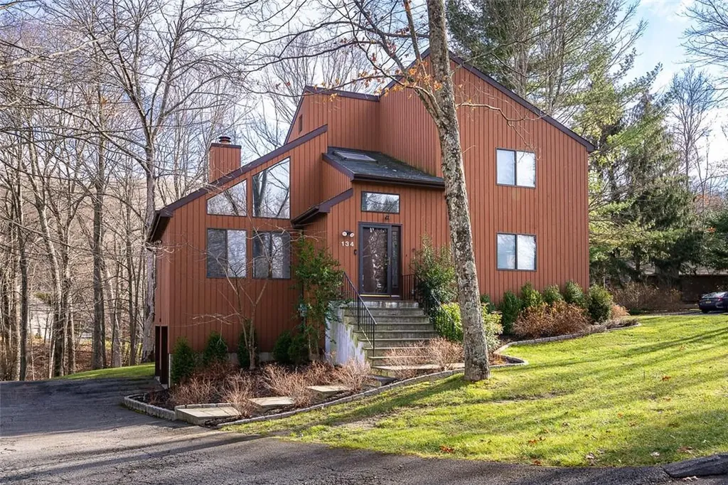 134 Mitchell Road Somers NY 10589