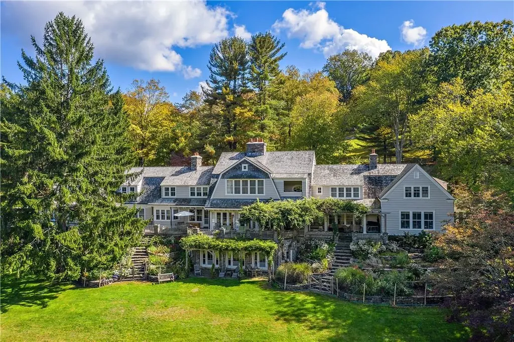81 Lyndel Road Pound Ridge NY 10576