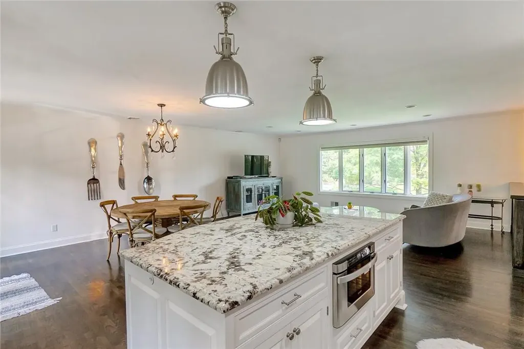 16 Country Ridge Drive Rye Brook NY 10573