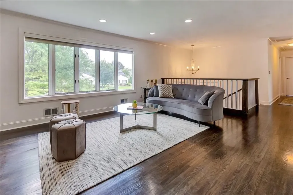 16 Country Ridge Drive Rye Brook NY 10573