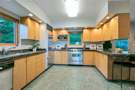 223 River Road Nyack NY 10960