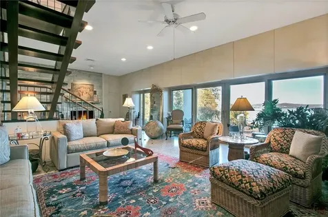 223 River Road Nyack NY 10960