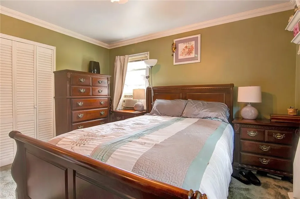 22 Retz Road Pearl River NY 10965