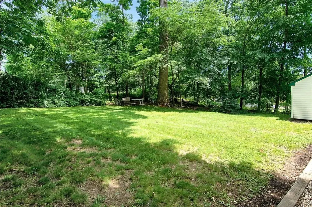 22 Retz Road Pearl River NY 10965