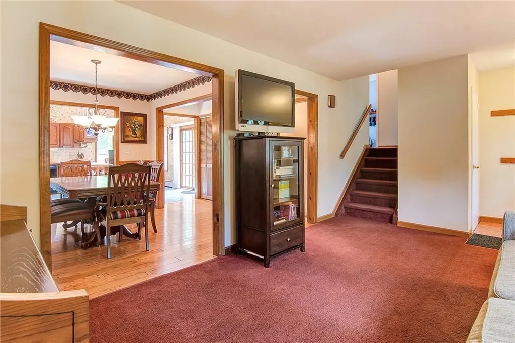 22 Retz Road Pearl River NY 10965