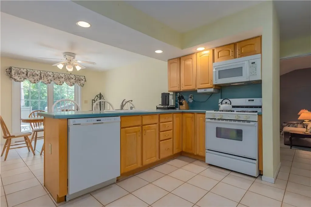 20 Carmen Drive Nanuet NY 10954