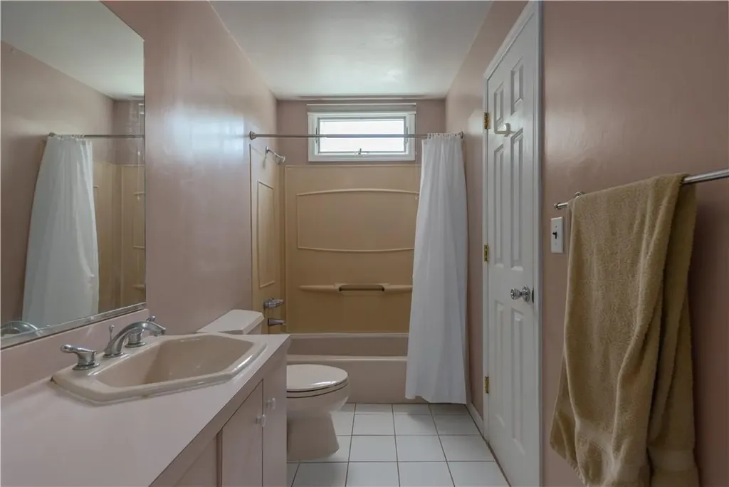 20 Carmen Drive Nanuet NY 10954