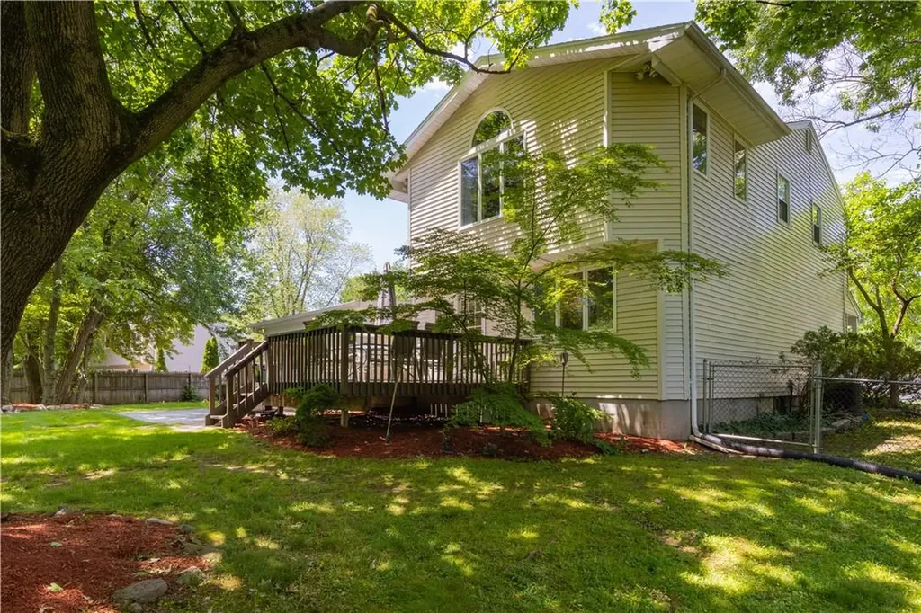 20 Carmen Drive Nanuet NY 10954