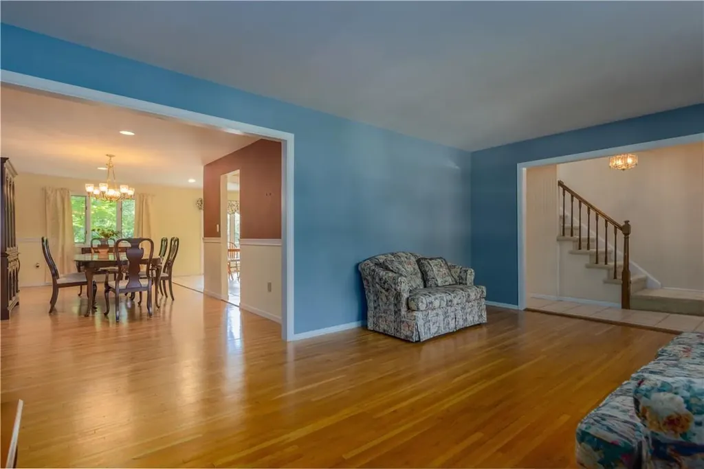 20 Carmen Drive Nanuet NY 10954