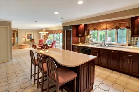2 Abbey Road Orangeburg NY 10962