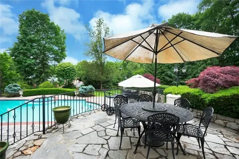 2 Abbey Road Orangeburg NY 10962