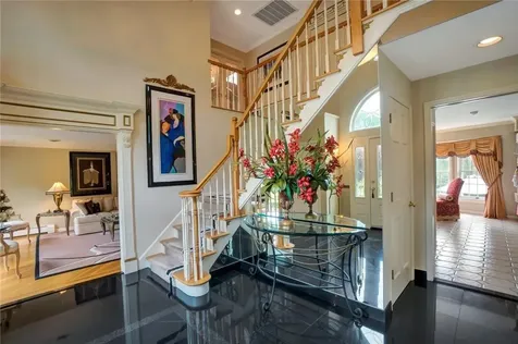 2 Abbey Road Orangeburg NY 10962