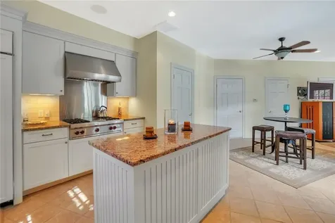 13 Sunderland Lane Katonah NY 10536