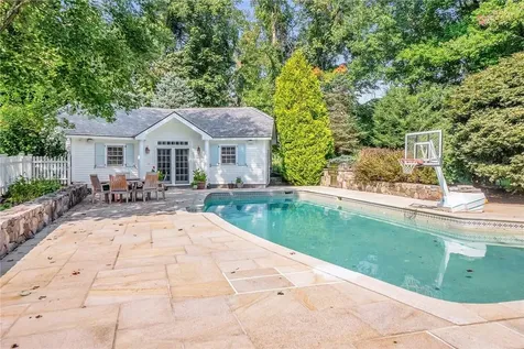 13 Sunderland Lane Katonah NY 10536