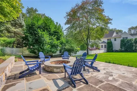 13 Sunderland Lane Katonah NY 10536