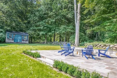 13 Sunderland Lane Katonah NY 10536