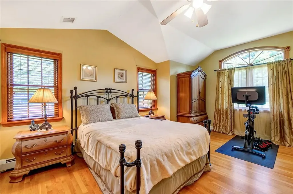5 Samson Drive Pleasantville NY 10570