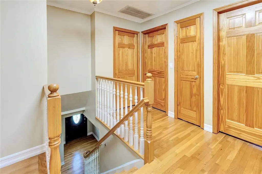 5 Samson Drive Pleasantville NY 10570