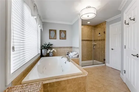 18 Carley Court West Nyack NY 10994