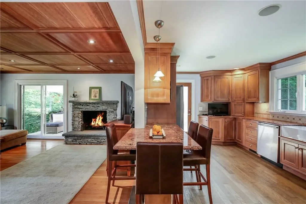 11 Normandy Road Larchmont NY 10538