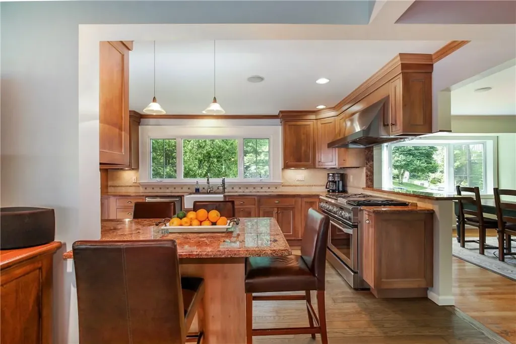 11 Normandy Road Larchmont NY 10538