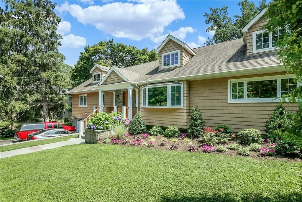 11 Normandy Road Larchmont NY 10538