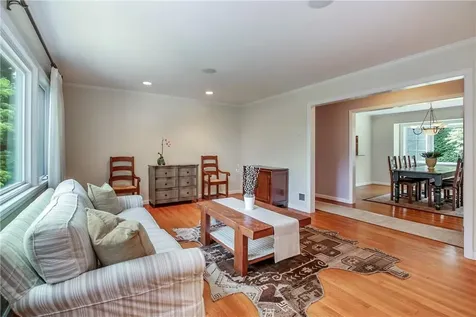 11 Normandy Road Larchmont NY 10538
