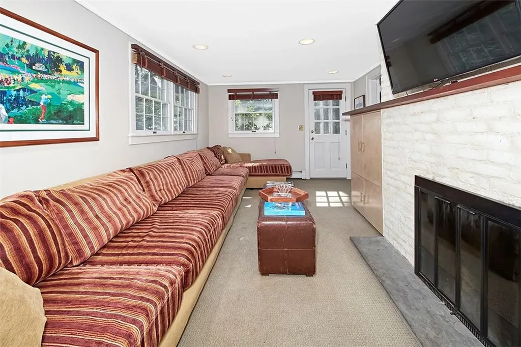 46 Bates Road Harrison NY 10528