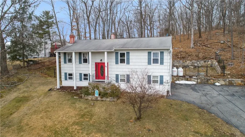 26 Tulip Road Mahopac NY 10541