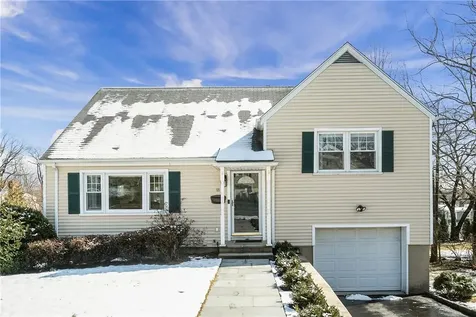 18 Francis Lane Port Chester NY 10573