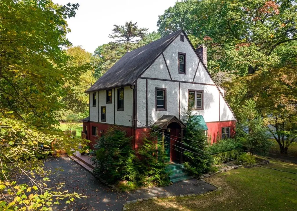 20 Gatto Lane Pearl River NY 10965