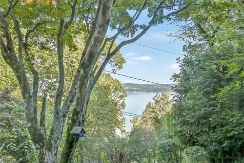 988 Route 9w S Nyack NY 10960