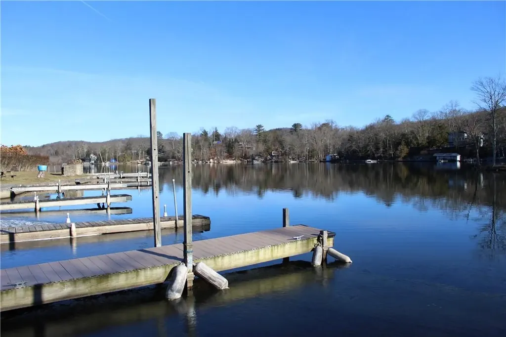 88 Dunderberg Road Putnam Valley NY 10579
