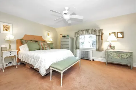 52 Charlotte Place Hartsdale NY 10530