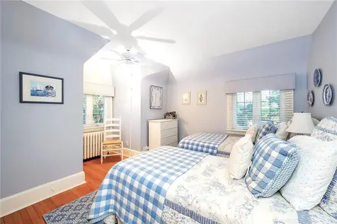 52 Charlotte Place Hartsdale NY 10530