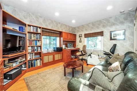 52 Charlotte Place Hartsdale NY 10530