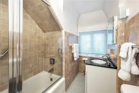 52 Charlotte Place Hartsdale NY 10530