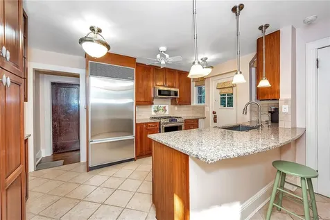 52 Charlotte Place Hartsdale NY 10530
