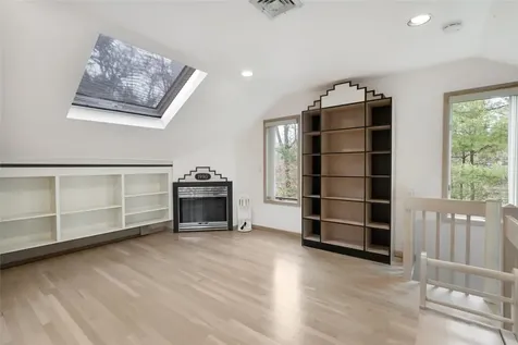 6 Alcott Court New City NY 10956