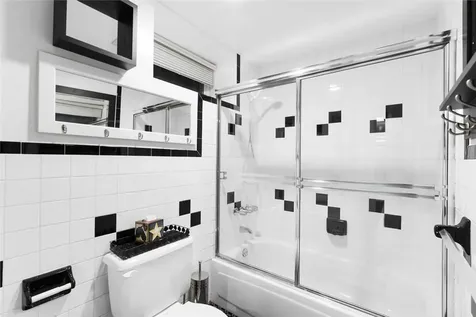 6 Alcott Court New City NY 10956