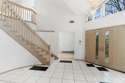 6 Alcott Court New City NY 10956